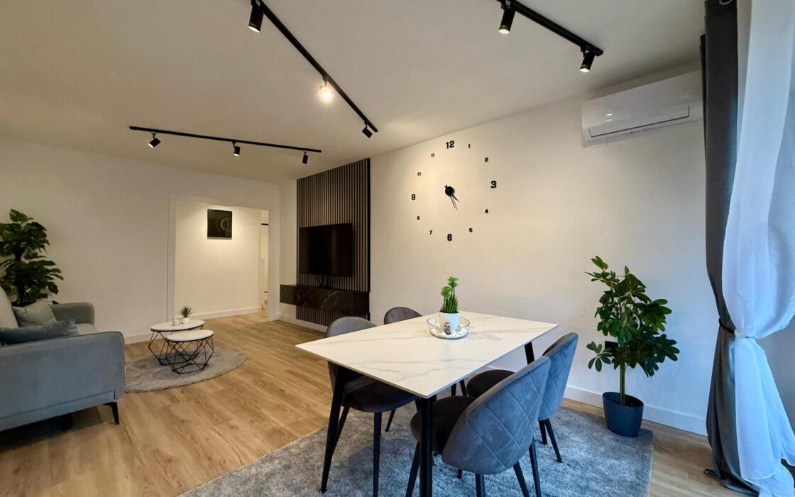 Апартаменты 83 кв.м в Торревьехе у моря на 2 этаже