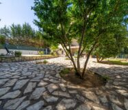 Частный дом 200 кв.м с бассейном в Сан-Мартин-де-Вальдеглесиас