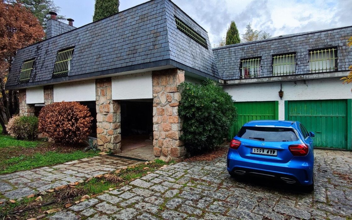 Дом в Сото-дель-Реаль 7 комнат с бассейном и террасой