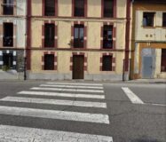 Апартаменты в Овьедо 50 кв.м с 2 спальнями и без ремонта