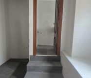 Апартаменты в Овьедо 50 кв.м с 2 спальнями и без ремонта