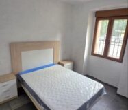 Апартаменты в Овьедо 50 кв.м с 2 спальнями и без ремонта