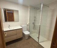 Апартаменты в Аликанте 127 кв.м с террасой у моря