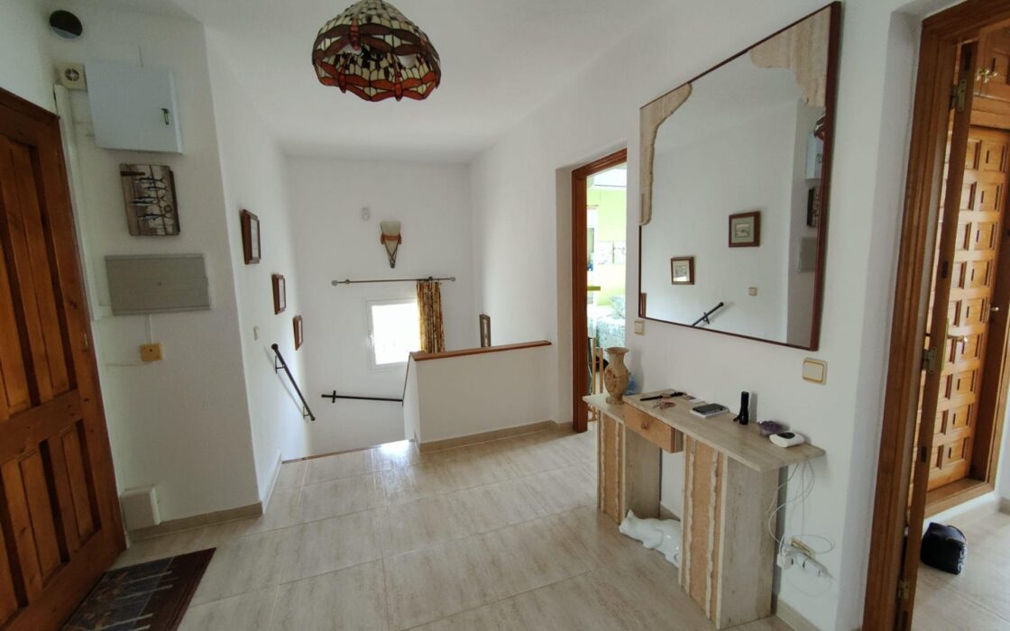 Вілла в Бенітачель з панорамним морським видом 209 кв.м