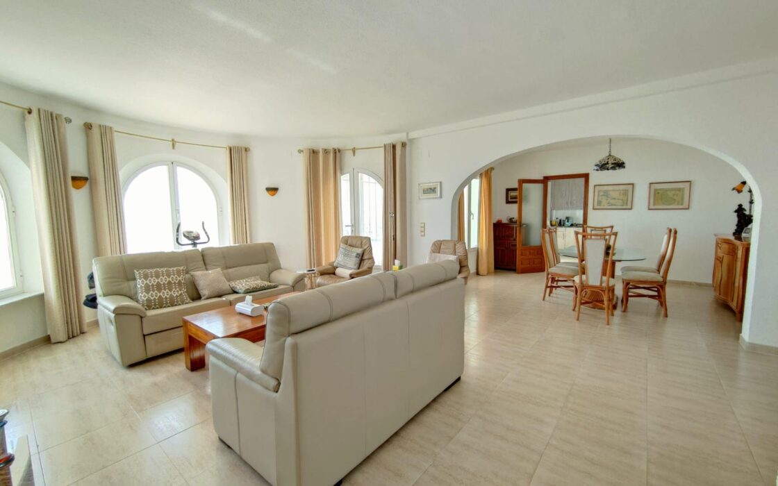 Вілла в Бенітачель з панорамним морським видом 209 кв.м