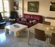 Світла квартира біля моря з 3 спальнями в Іспанії 130 кв.м