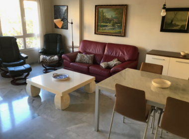 Світла квартира біля моря з 3 спальнями в Іспанії 130 кв.м