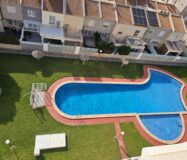 Современная квартира с террасой в Торревьехе 61 кв.м