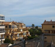 Современная квартира с террасой в Торревьехе 61 кв.м