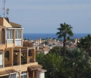 Современная квартира с террасой в Торревьехе 61 кв.м