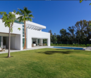 Новая вилла в Малаге, 443 кв.м, 5 минут до пляжа