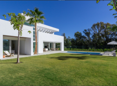 Новая вилла в Малаге, 443 кв.м, 5 минут до пляжа