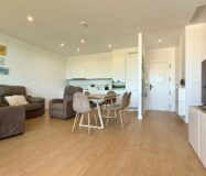 Апартаменти у моря на Коста Бланці з терасою 100 кв.м