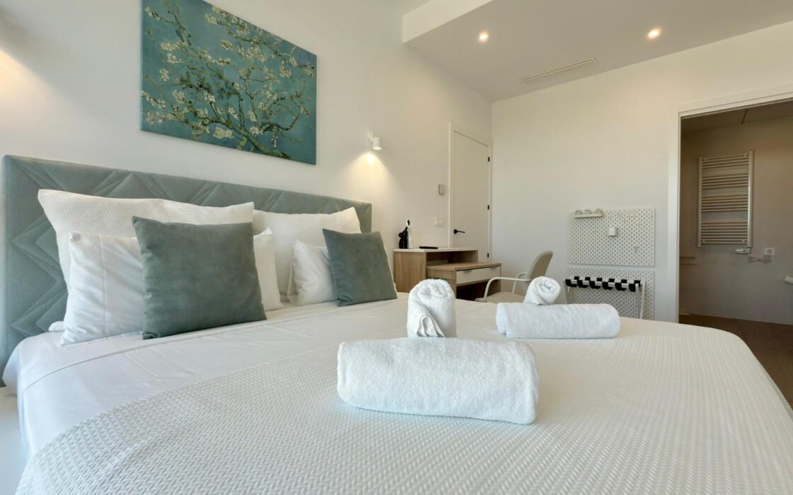 Апартаменти у моря на Коста Бланці з терасою 100 кв.м