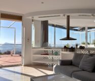 Елегантна вілла в Альтеа ла Велья з терасою та видом на море