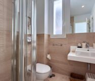 Елегантна вілла в Альтеа ла Велья з терасою та видом на море