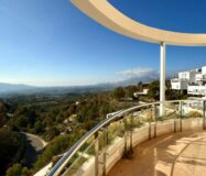 Елегантна вілла в Альтеа ла Велья з терасою та видом на море