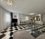 Вилла в Ориуэла Коста у моря 191 кв.м, 4 спальни, терраса