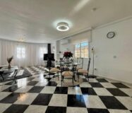 Вилла в Ориуэла Коста у моря 191 кв.м, 4 спальни, терраса