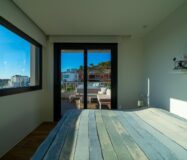 Современная вилла с бесконечным бассейном в Финестрате 151 кв.м