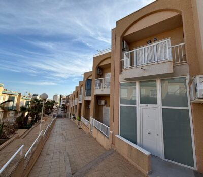 Ремонтированная квартира в Торревьехе, 200 м до пляжа