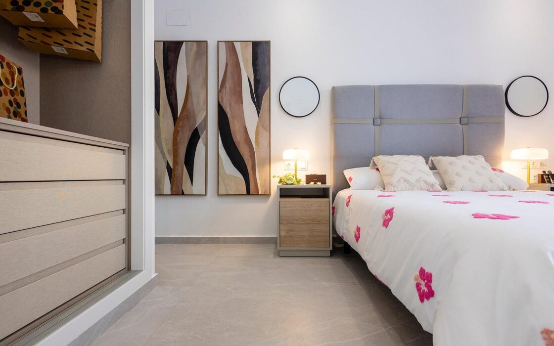 Виллы Casa Azahar в Ориуэле с террасой и бассейном 138 кв.м