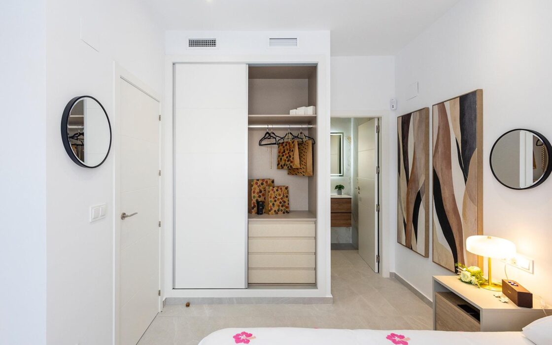 Виллы Casa Azahar в Ориуэле с террасой и бассейном 138 кв.м