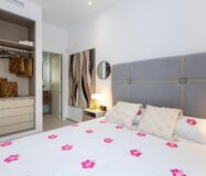 Виллы Casa Azahar в Ориуэле с террасой и бассейном 138 кв.м