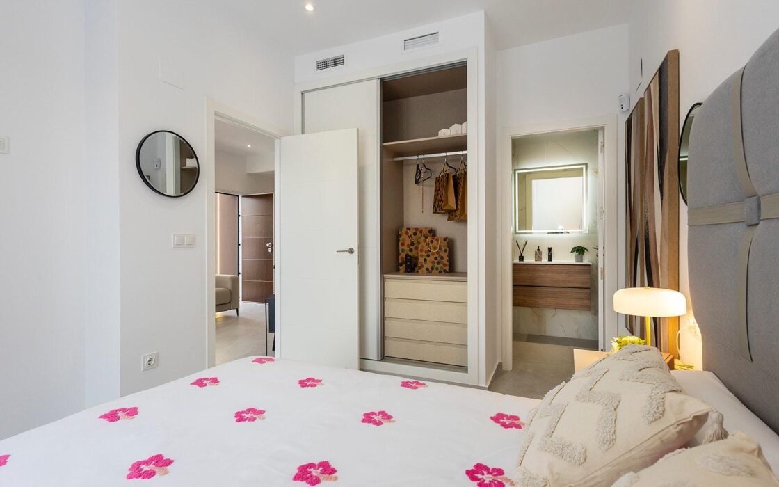 Виллы Casa Azahar в Ориуэле с террасой и бассейном 138 кв.м