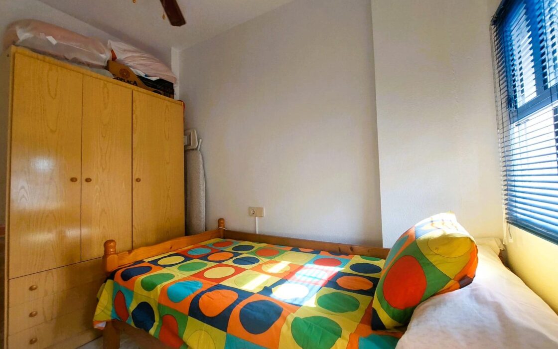 Бунгало с террасой у моря в Ориуэла Коста 58 кв.м