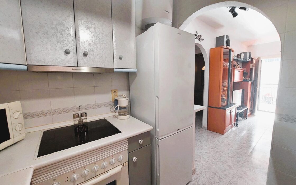 Бунгало с террасой у моря в Ориуэла Коста 58 кв.м