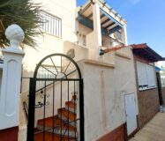 Бунгало с террасой у моря в Ориуэла Коста 58 кв.м