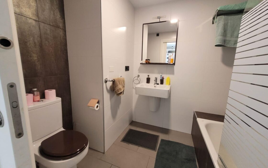 Бунгало 90 кв.м в Ла Зении с террасой, 1.5 км до моря