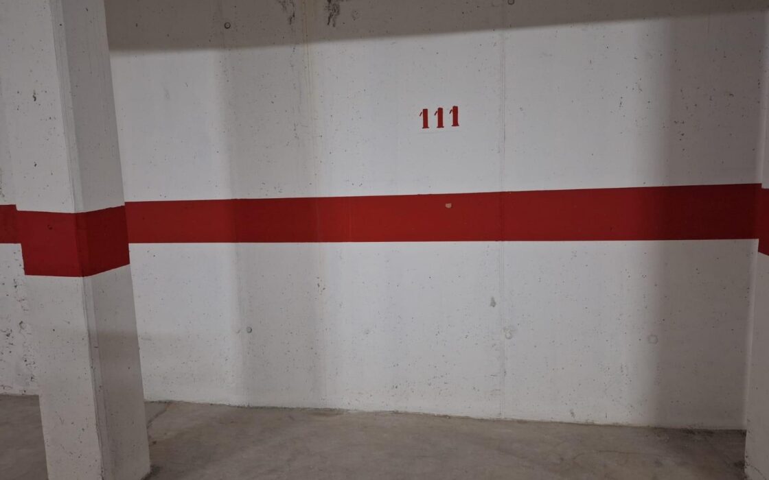 Бунгало 90 кв.м в Ла Зении с террасой, 1.5 км до моря