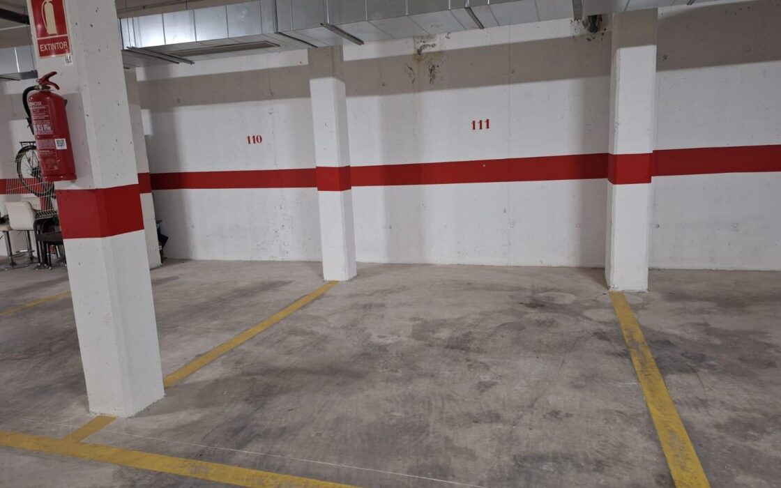 Бунгало 90 кв.м в Ла Зении с террасой, 1.5 км до моря