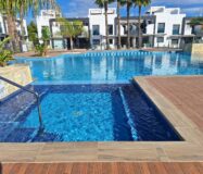 Бунгало 90 кв.м в Ла Зении с террасой, 1.5 км до моря