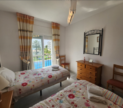 Квартира 85 кв.м з терасою в Міхас Коста біля моря