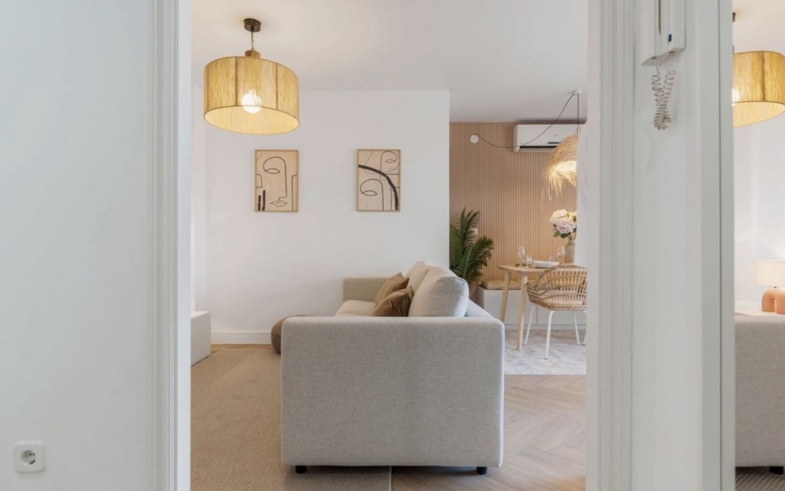 Квартира у моря в Марбелье, 2 комнаты, 100 кв.м