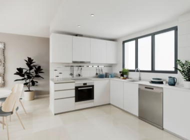 Новая 2-комнатная квартира в Эстепоне с террасой 135 кв.м.