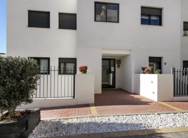 Роскошная Квартира с Террасой в Малаге, 3 Спальни, 96 кв.м