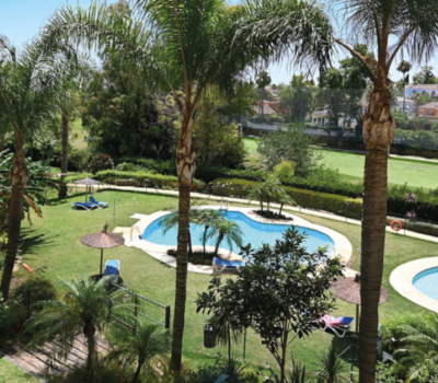 Ексклюзивні апартаменти в Guadalcántara Golf з терасою 120 кв.м