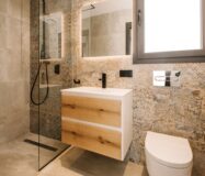 Дизайнерская квартира с террасой в Сьюдад-Кесада 80 кв.м