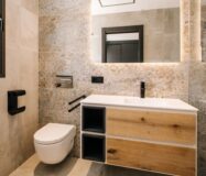 Дизайнерская квартира с террасой в Сьюдад-Кесада 80 кв.м