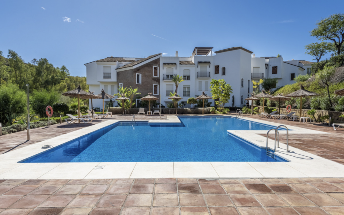 3-кімнатна квартира з терасою в Лос-Аркерос, Бенахавіс