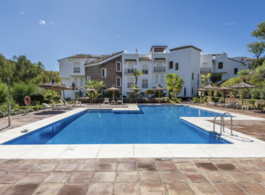 3-комнатная квартира с террасой в Лос-Аркерос, Бенахавис