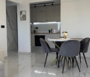 Апартаменти в Ориуэла Коста 52 кв.м у моря з терасою