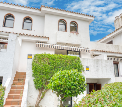 Будинок біля моря в Estepona, 245 кв.м, велика тераса