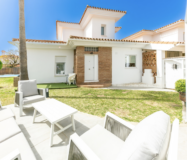 Простора квартира в Іспанії біля моря, 209 кв.м, з меблями