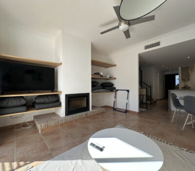 Двухквартирный дом с террасой в Бенахависе, 240 кв.м.