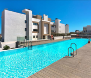 Квартира 3 комнаты в новостройке Лас-Месас, Эстепона